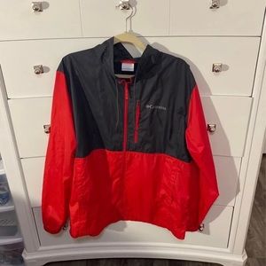 columbia windbreaker for men!